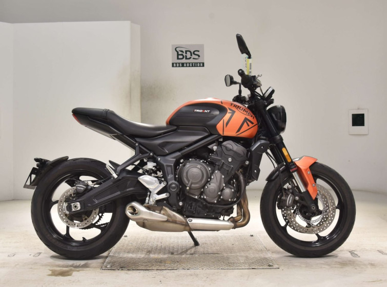 Мотоцикл Triumph TRIDENT660 з пробігом 11224 km