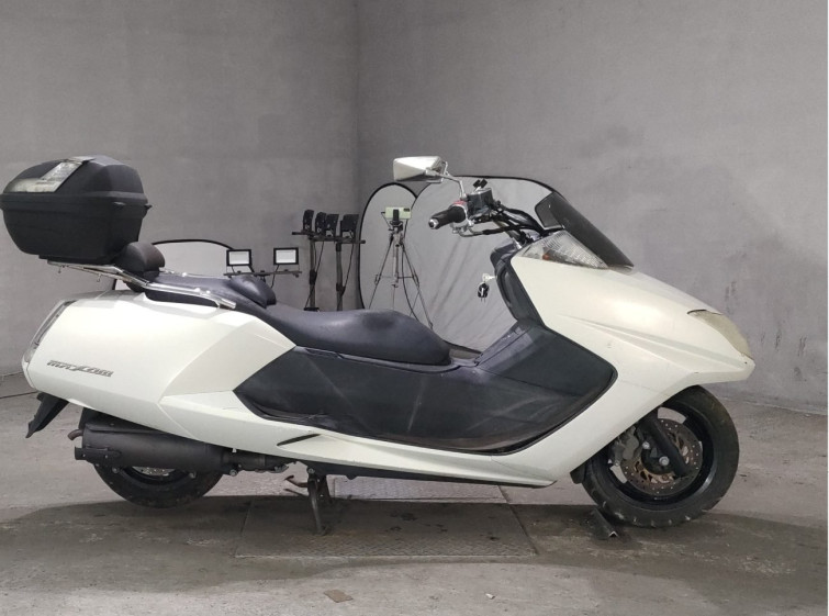 Мотоцикл Yamaha MAXAM250