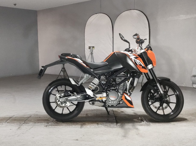 Мотоцикл KTM 200 DUKE з пробігом 7927 km