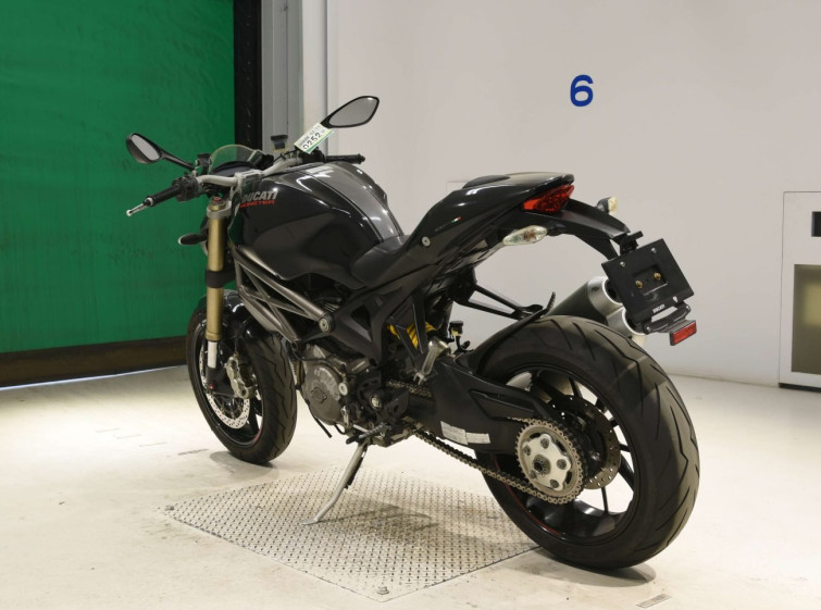 Мотоцикл Ducati MONSTER 1100EVO с пробегом 41333 km