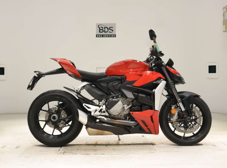 Мотоцикл Ducati STREET FIGHTER V2 с пробегом 6363 km