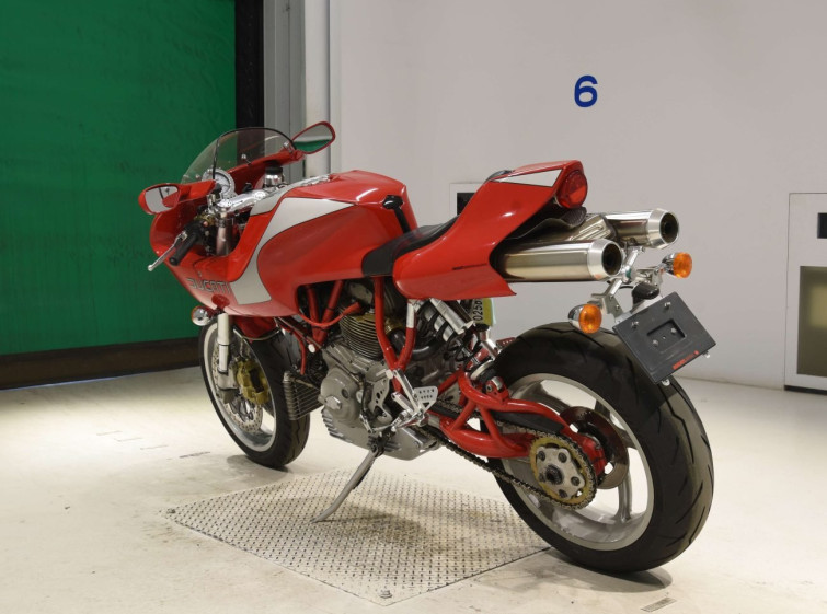 Мотоцикл Ducati MH900E с пробегом 2 km