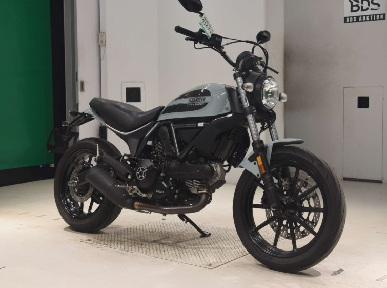 Мотоцикл Ducati SCRAMBLER SIXTY2 з пробігом 13887 km