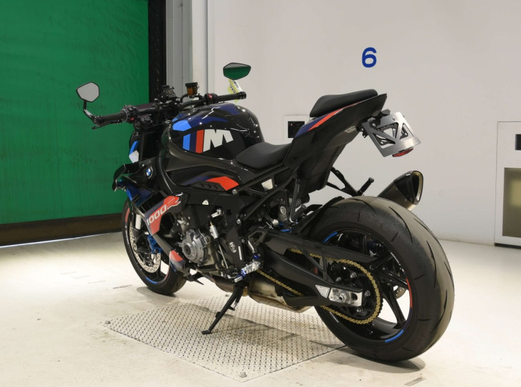 Мотоцикл BMW M1000R с пробегом 2341 km