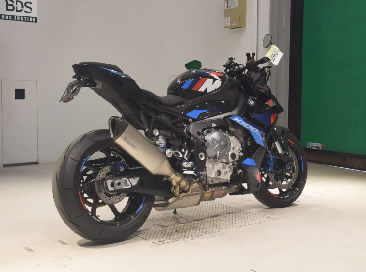 Мотоцикл BMW M1000R с пробегом 2341 km