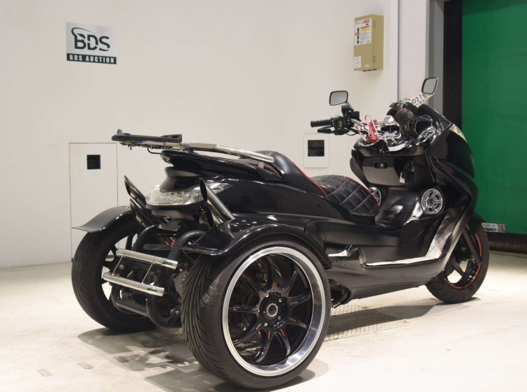 Мотоцикл Yamaha MAJESTY 250 TRIKE