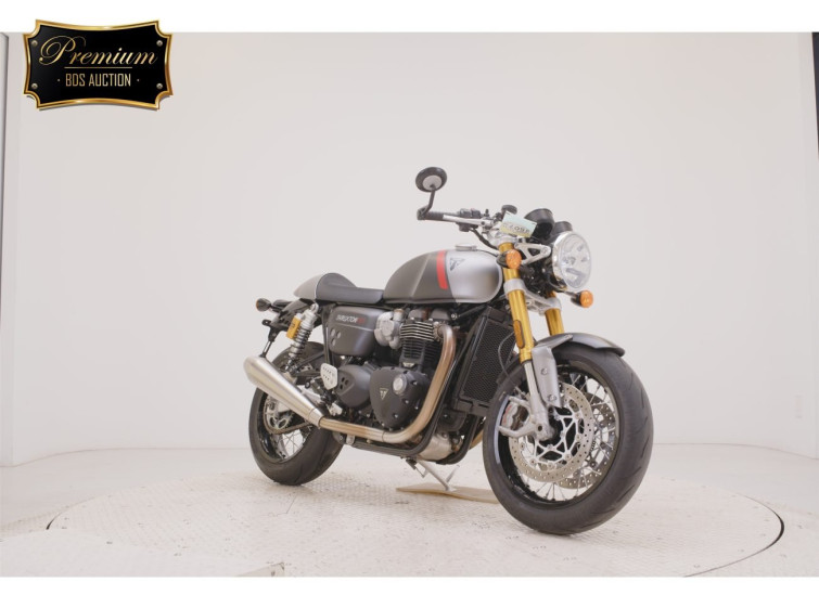 Мотоцикл Triumph THRUXTON 1200 RS с пробегом 1339 km