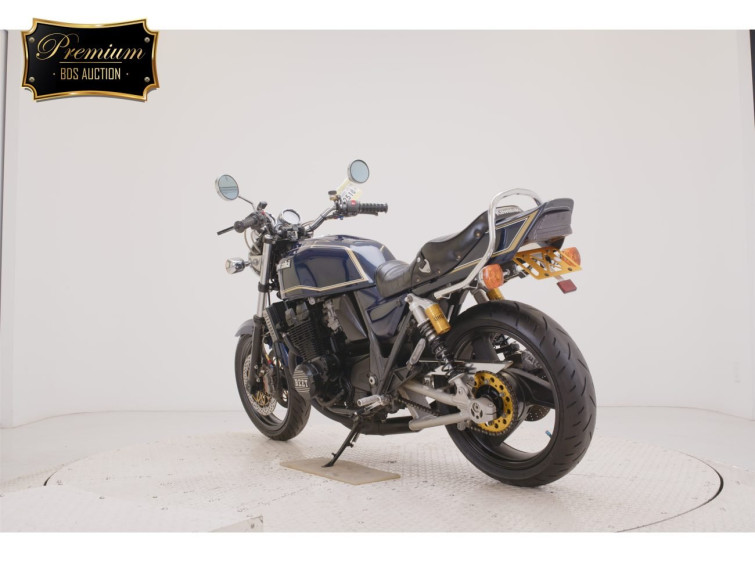 Мотоцикл Kawasaki ZRX400 з пробігом 10532 km