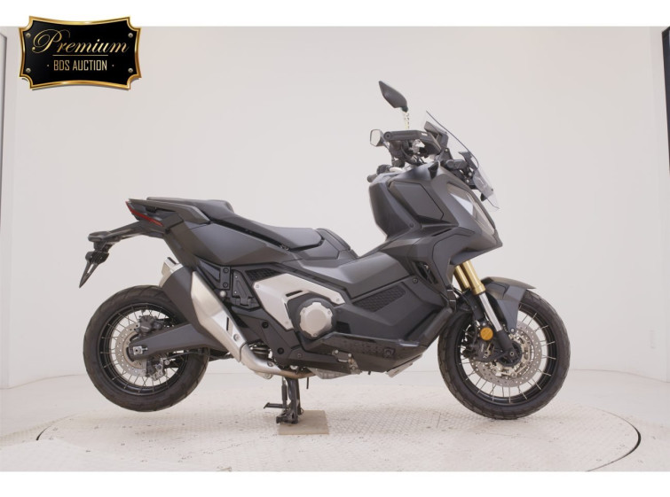 Мотоцикл Honda X-ADV750-2 з пробігом 2903 km