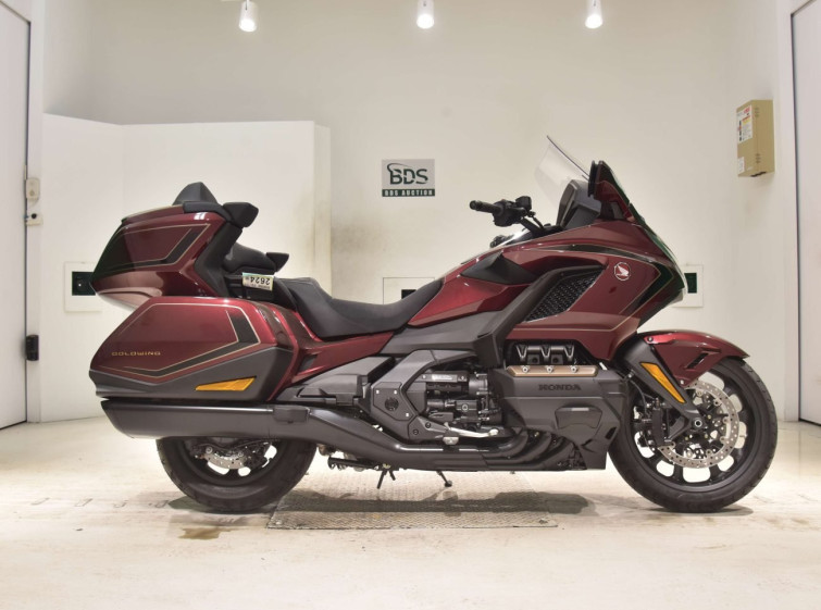 Мотоцикл Honda GL1800 TOUR D с пробегом 12 km