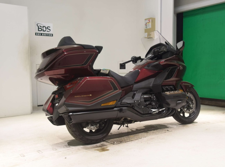 Мотоцикл Honda GL1800 TOUR D с пробегом 12 km