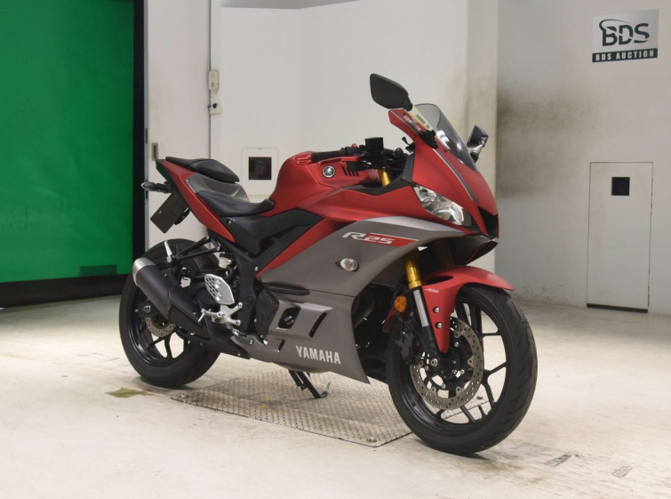 Мотоцикл Yamaha YZF-R25 с пробегом 21151 km