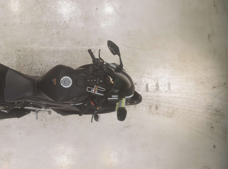 Мотоцикл Yamaha YZF-R25 с пробегом 13075 km