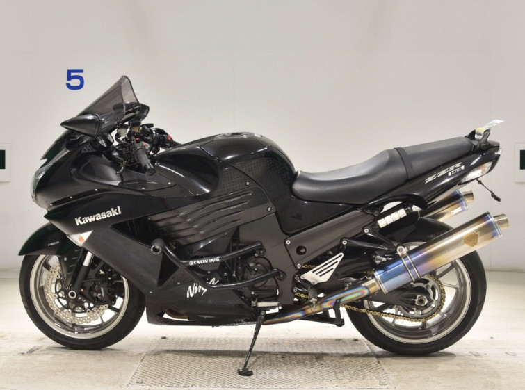 Мотоцикл Kawasaki ZZ-R1400A с пробегом 48990 km