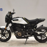 Мотоцикл Husqvarna VITPILEN701 з пробігом 29411 km