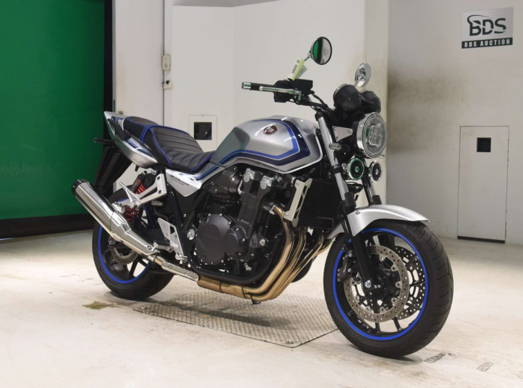 Мотоцикл Honda CB1300SF с пробегом 2418 km