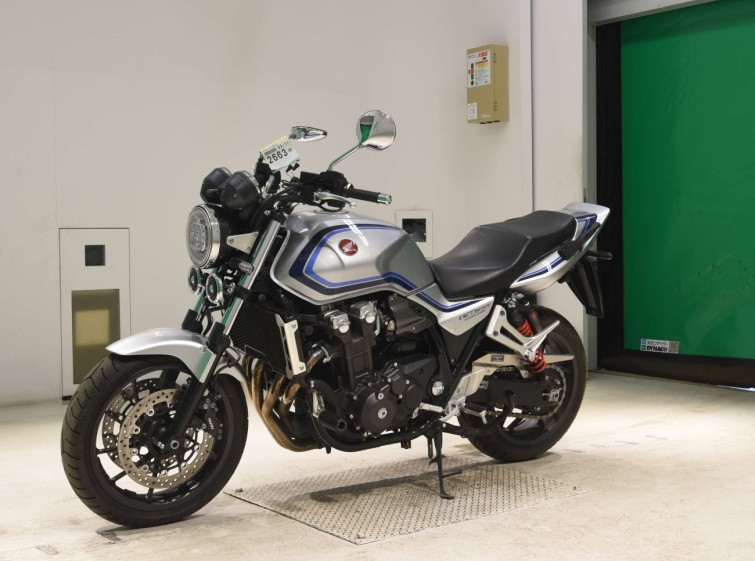 Мотоцикл Honda CB1300SF з пробігом 4306 km