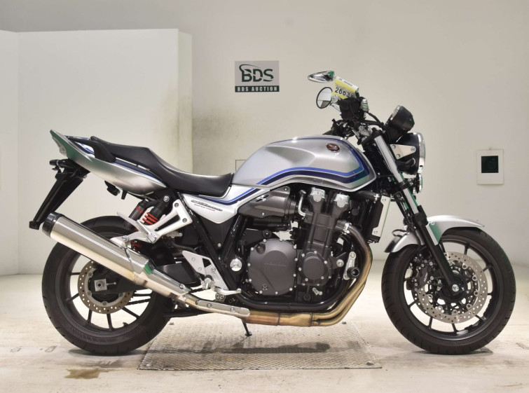 Мотоцикл Honda CB1300SF з пробігом 4306 km