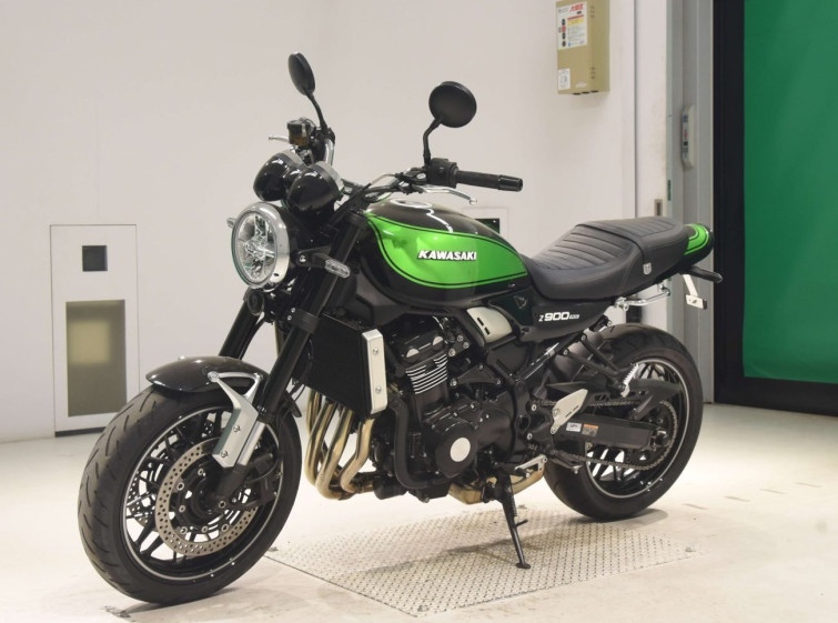 Мотоцикл Kawasaki Z900RS с пробегом 12986 km