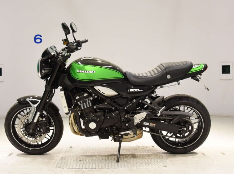 Мотоцикл Kawasaki Z900RS с пробегом 12986 km
