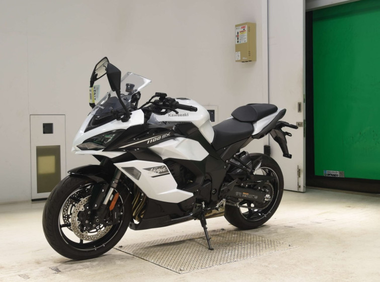 Мотоцикл Kawasaki NINJA1100SX с пробегом 1926 km