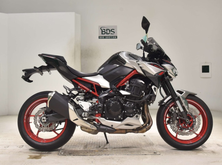 Мотоцикл Kawasaki Z900 с пробегом 23096 km