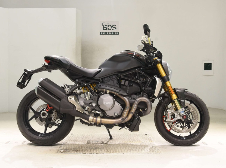 Мотоцикл Ducati MONSTER 1200S с пробегом 7475 km