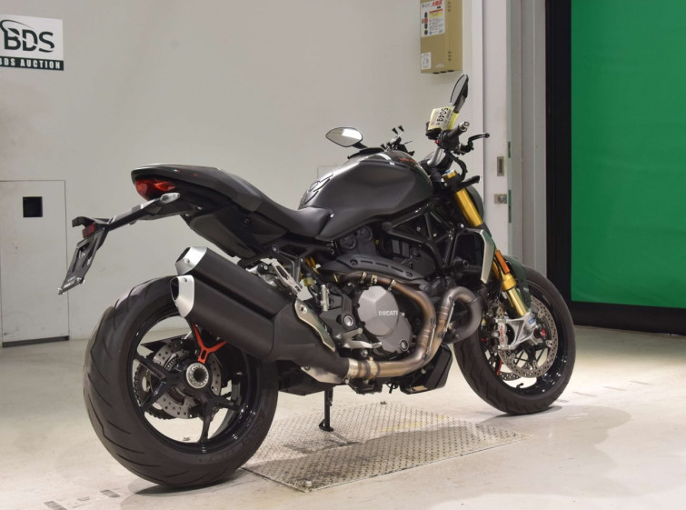 Мотоцикл Ducati MONSTER 1200S с пробегом 7475 km