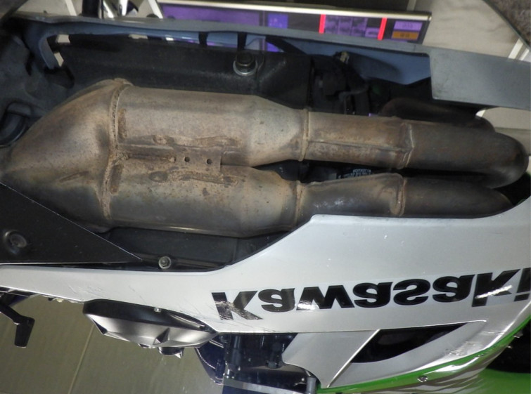 Мотоцикл Kawasaki NINJA ZX-10R с пробегом 80122 km