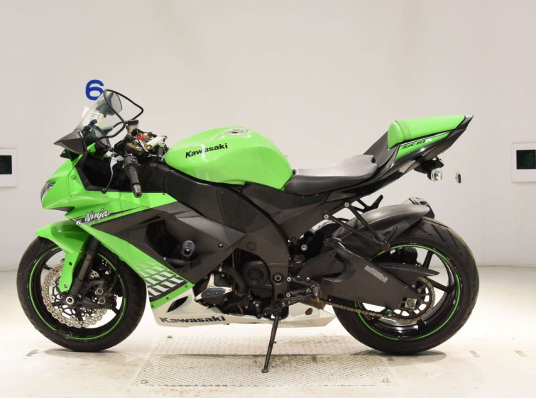 Мотоцикл Kawasaki NINJA ZX-10R с пробегом 80122 km