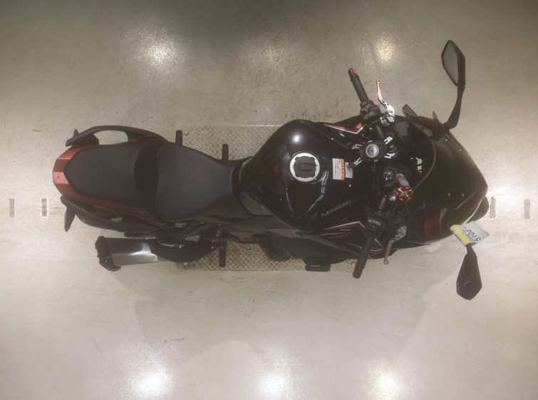 Мотоцикл Kawasaki ninja 1000 sx з пробігом 2071 km