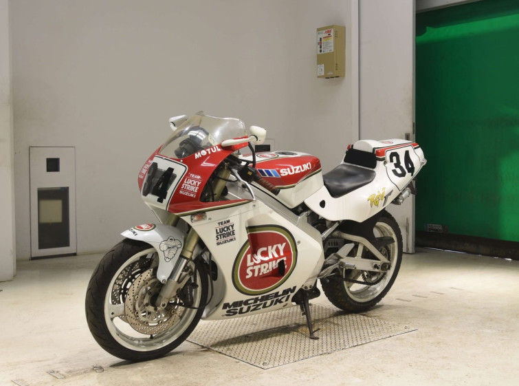 Мотоцикл Suzuki RGV250SP с пробегом 26400 km