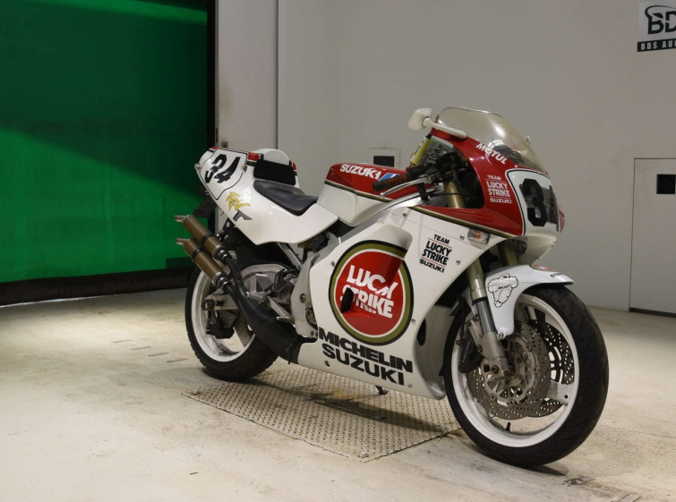 Мотоцикл Suzuki RGV250SP с пробегом 26400 km