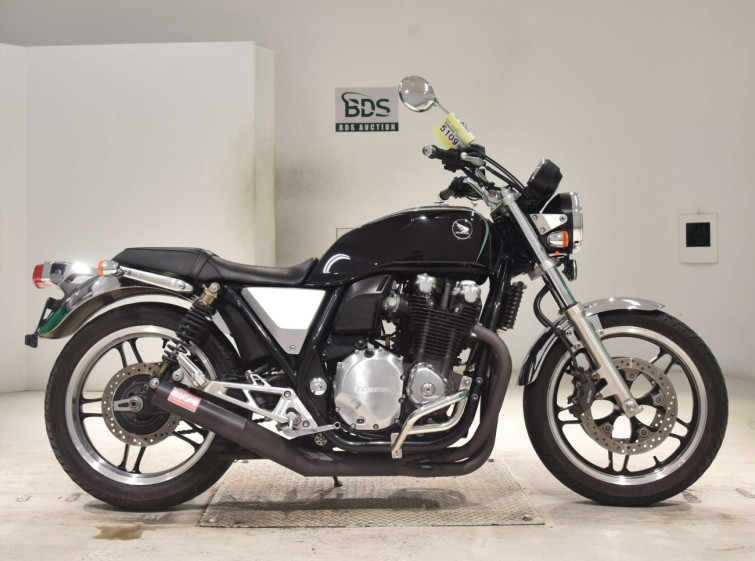 Мотоцикл Honda CB1100 з пробігом 11465 km
