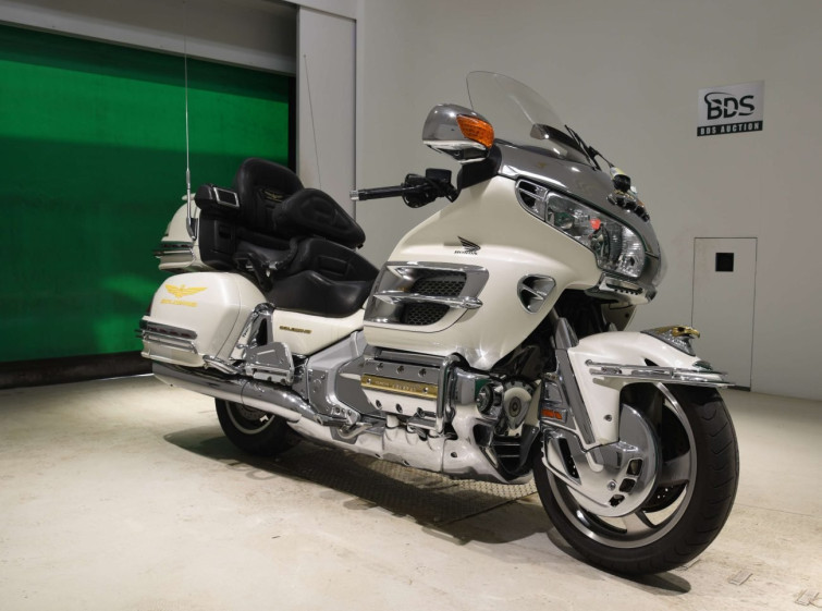 Мотоцикл Honda GL1800 с пробегом 57461 km