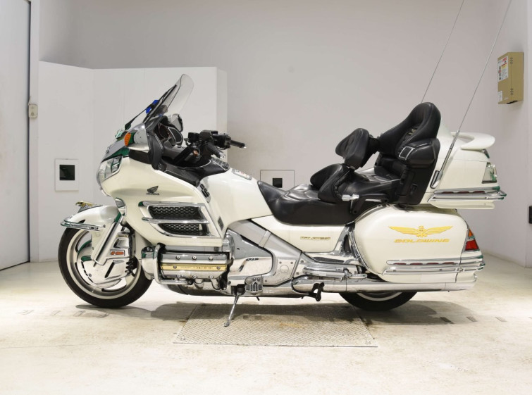 Мотоцикл Honda GL1800 с пробегом 57461 km