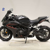 Мотоцикл Honda CBR650R с пробегом 963 km