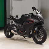 Мотоцикл Honda CBR650R с пробегом 963 km