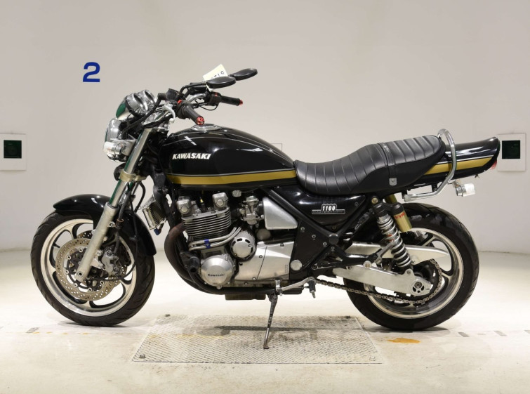 Мотоцикл Kawasaki ZEPHYR1100 с пробегом 72726 km