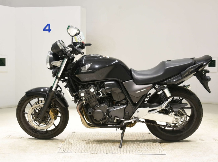 Мотоцикл Honda CB400SF с пробегом 43239 km