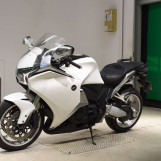 Мотоцикл Honda VFR1200FD с пробегом 24589 km