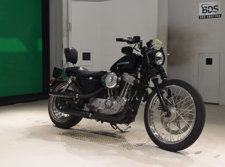 Мотоцикл HD SPORTSTER HUGGER XLH883 с пробегом 15006 km