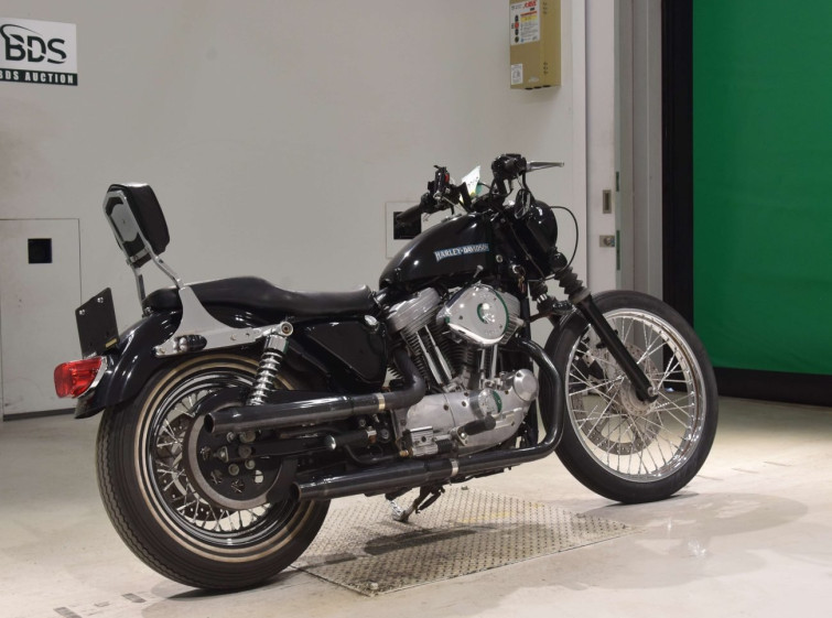 Мотоцикл HD SPORTSTER HUGGER XLH883 с пробегом 15006 km