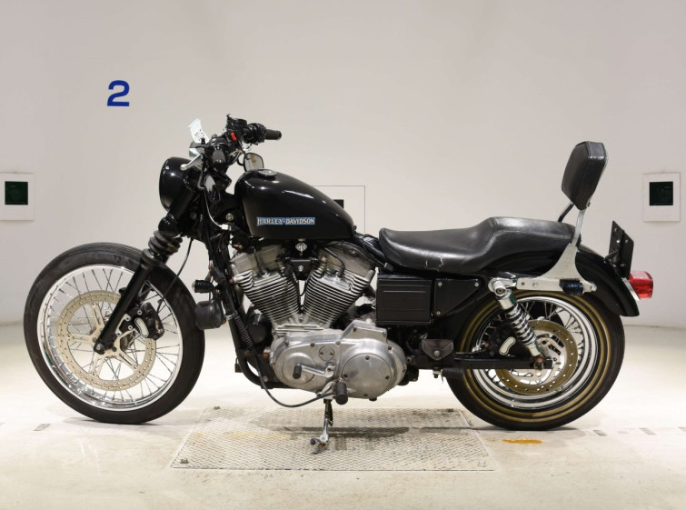 Мотоцикл HD SPORTSTER HUGGER XLH883 с пробегом 15006 km