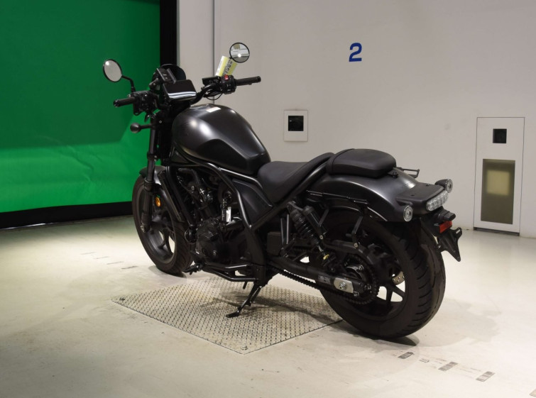 Мотоцикл Honda REBEL CMX1100DCT з пробігом 3713 km