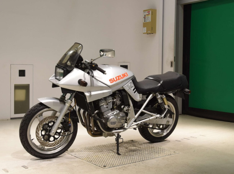 Мотоцикл Suzuki GSX250S KATANA с пробегом 8315 km