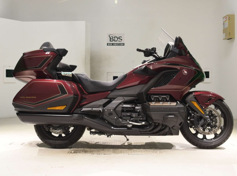 Мотоцикл Honda GL1800 TOUR D с пробегом 2163 km