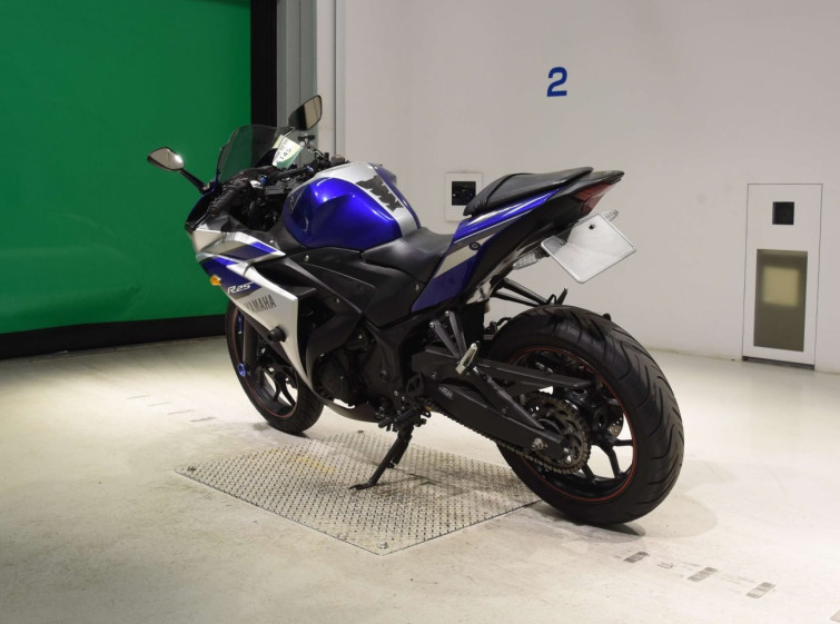 Мотоцикл Yamaha YZF-R25 с пробегом 39316 km