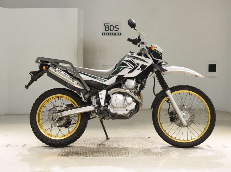 Мотоцикл Yamaha SEROW XT250 з пробігом 60712 km