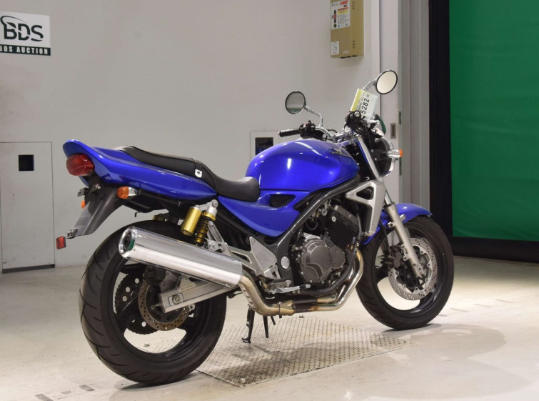 Мотоцикл Kawasaki BALIUS ZR250